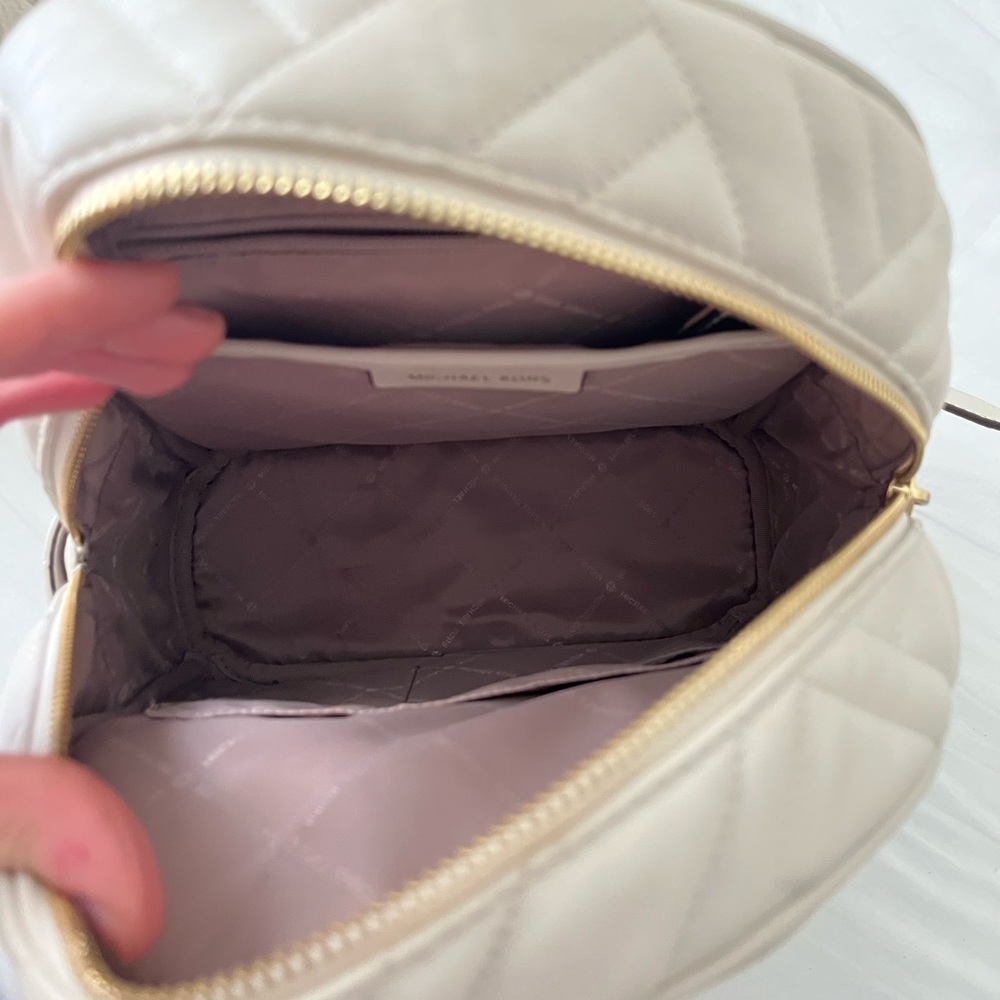 Michael Kors Abbey Medium Quilted Backpack White With… Gem